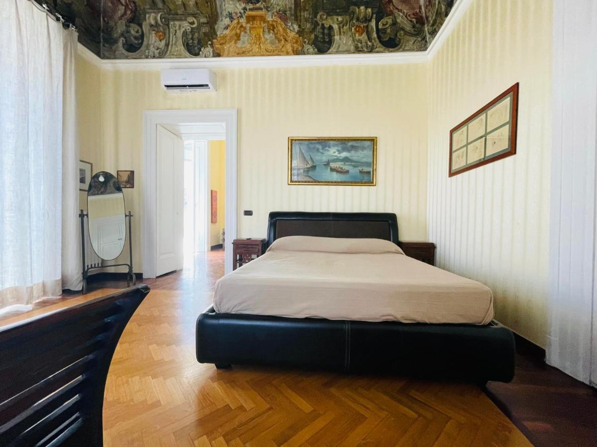 Apartment Sul Teatro San Carlo *