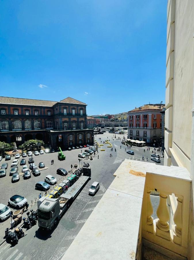 Sul Teatro San Carlo Appartement *